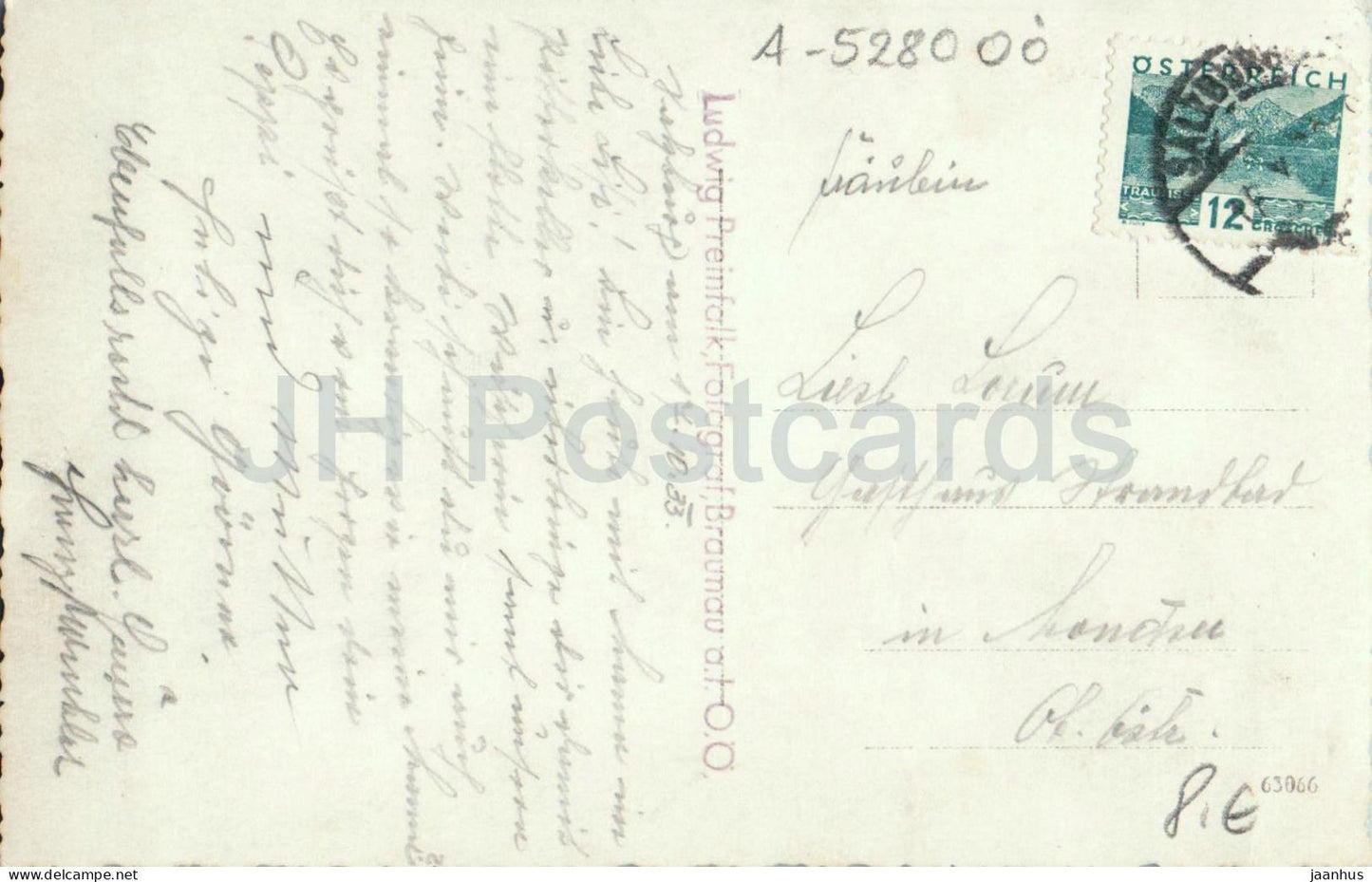 Salzburg - Frau beim Wascheaufhangen - Woman Hanging Laundry - photo - old postcard - 1933 - Austria - used