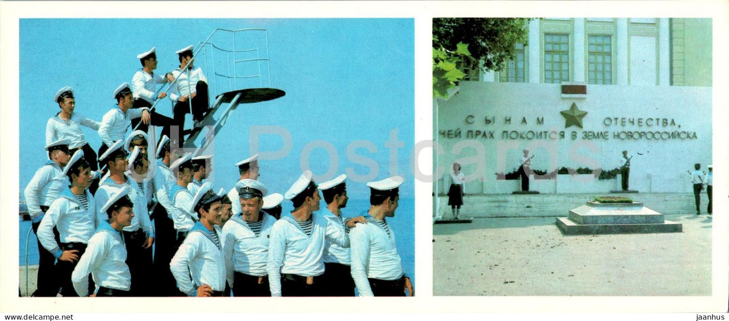 Novorossiysk - future sailors - Komsomol Pioneer post on Heroes Square - 1985 - Russia USSR - unused - JH Postcards