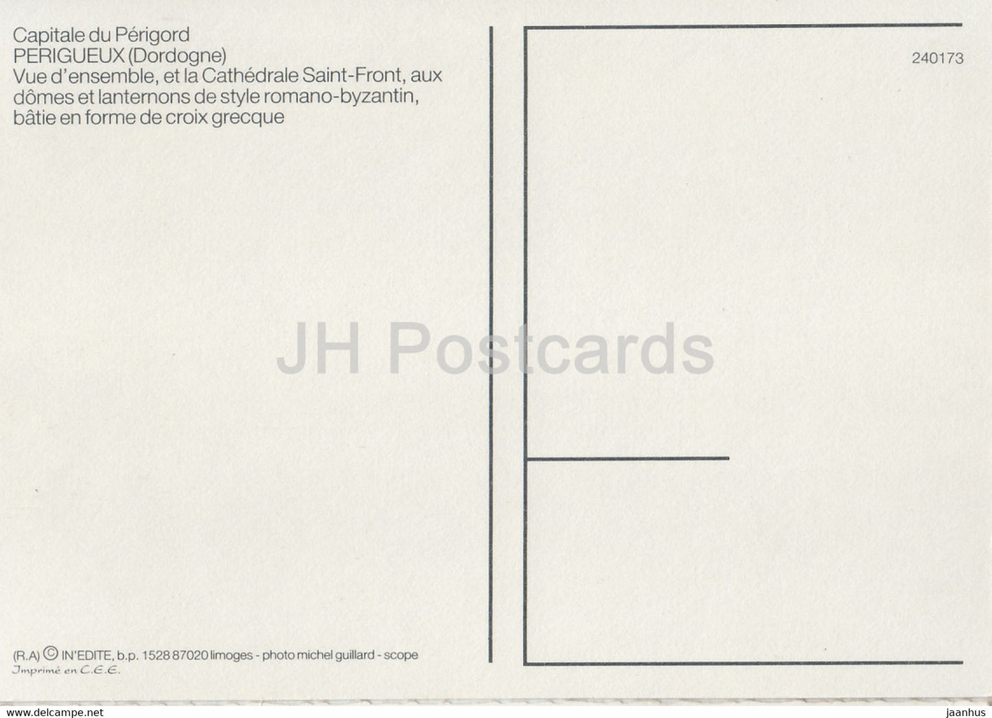 Périgueux - Vue d'ensemble et la Cathédrale Saint Front - France - inutilisé