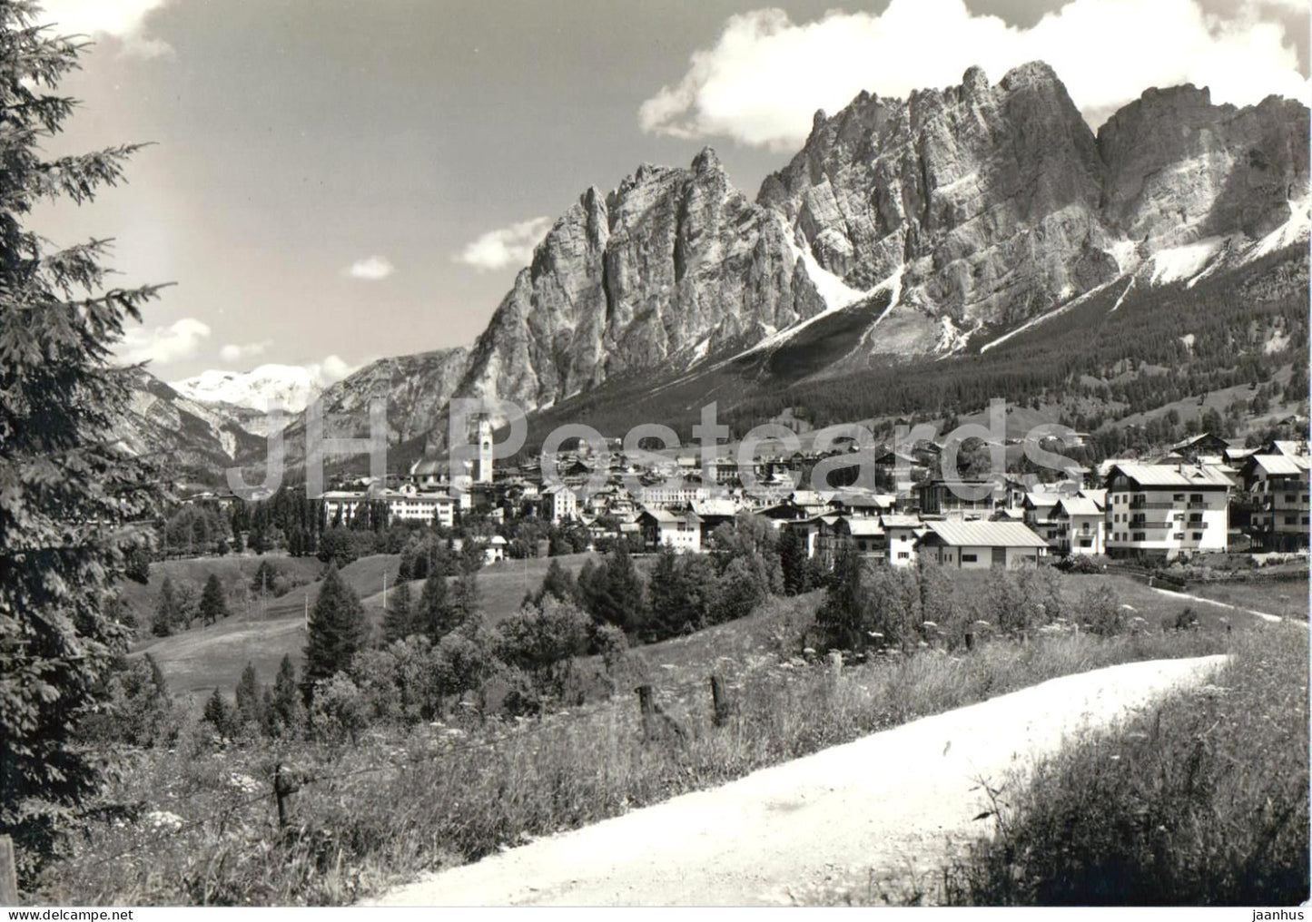 Cortina m. 1224 - Pomagagnon 2456 - alpine town - mountains - Alps - Dolomites - 3831 - old postcard - Italy - unused - JH Postcards