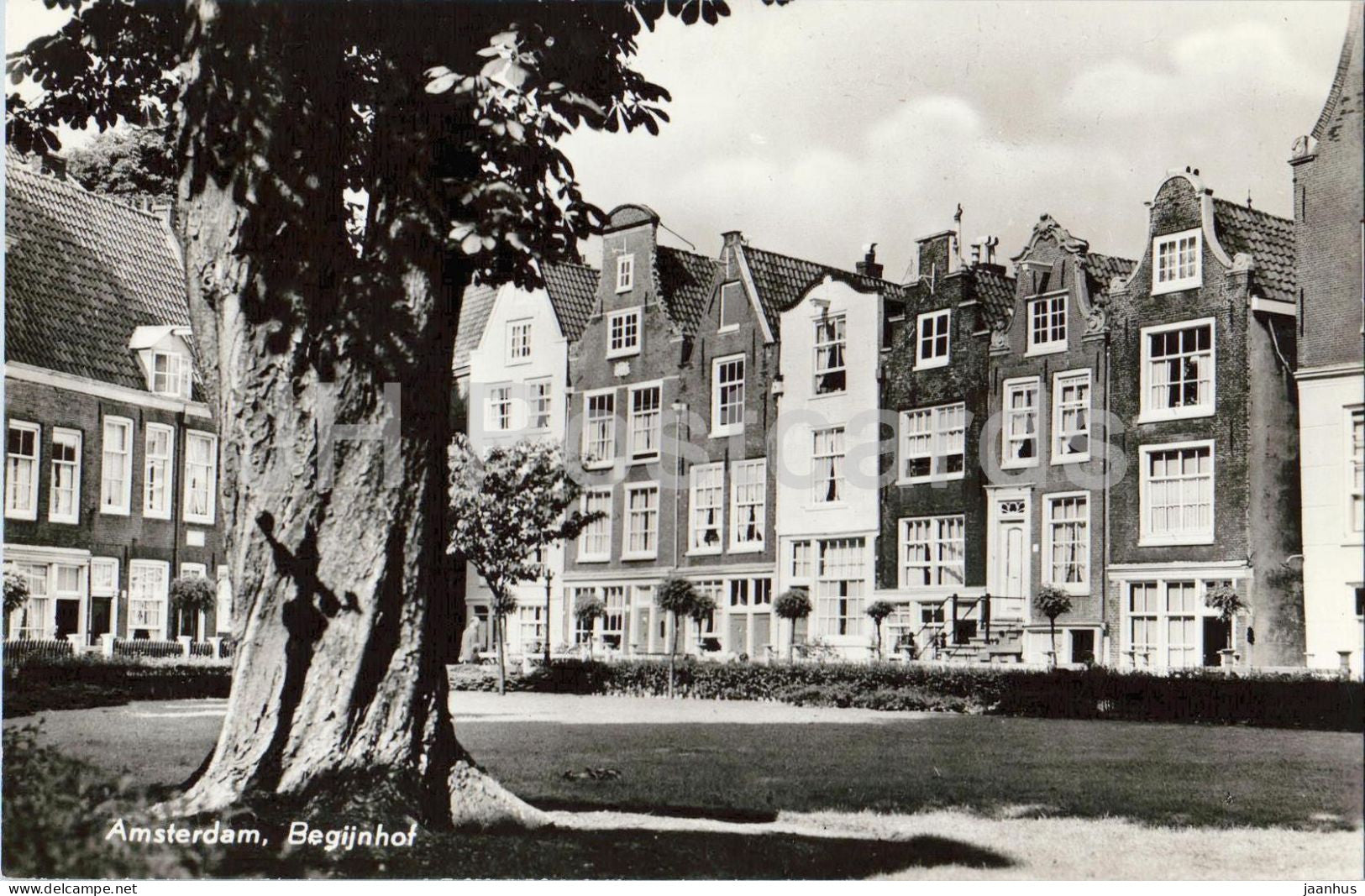 Amsterdam - Begijnhof - courtyard historic houses - 138 - old postcard - Netherlands - unused - JH Postcards