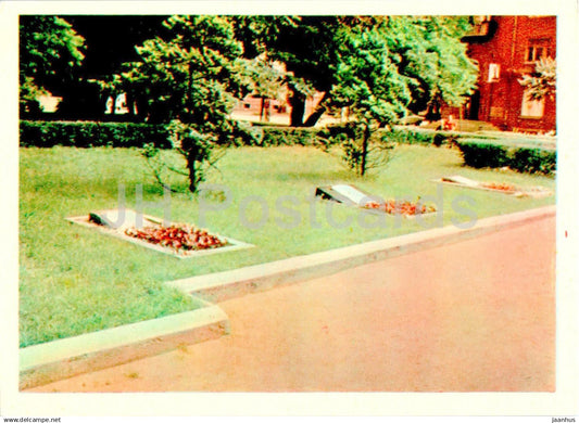 Klaipeda - military cemetery - 1968 - Lithuania USSR - unused - JH Postcards