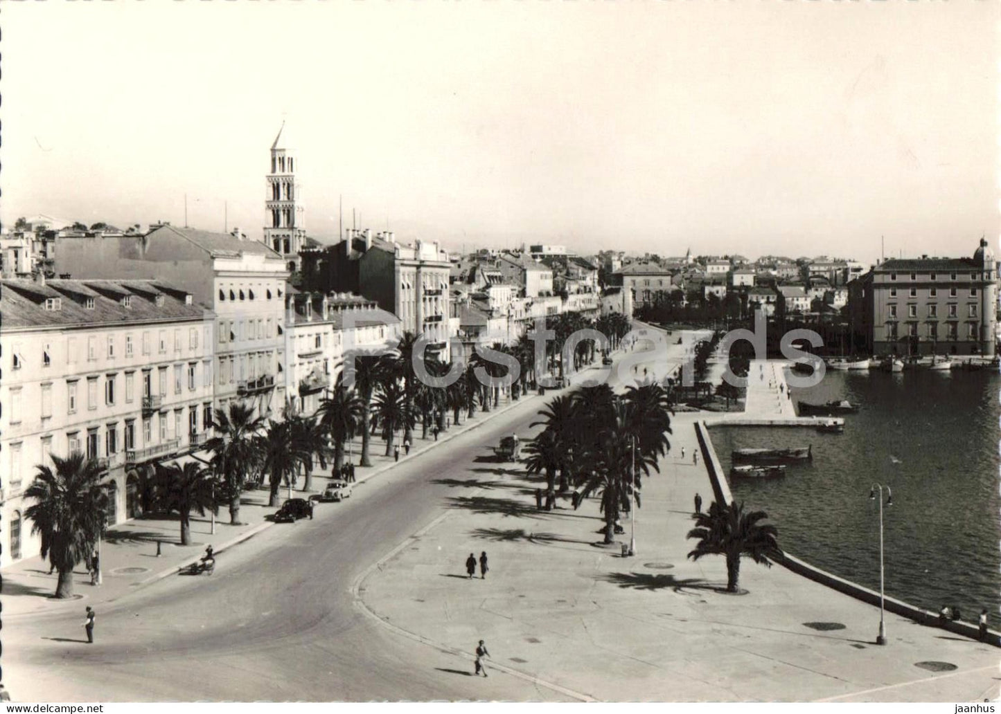 Split - city promenade - 2154 - old postcard - 1959 - Croatia Yugoslavia - used - JH Postcards