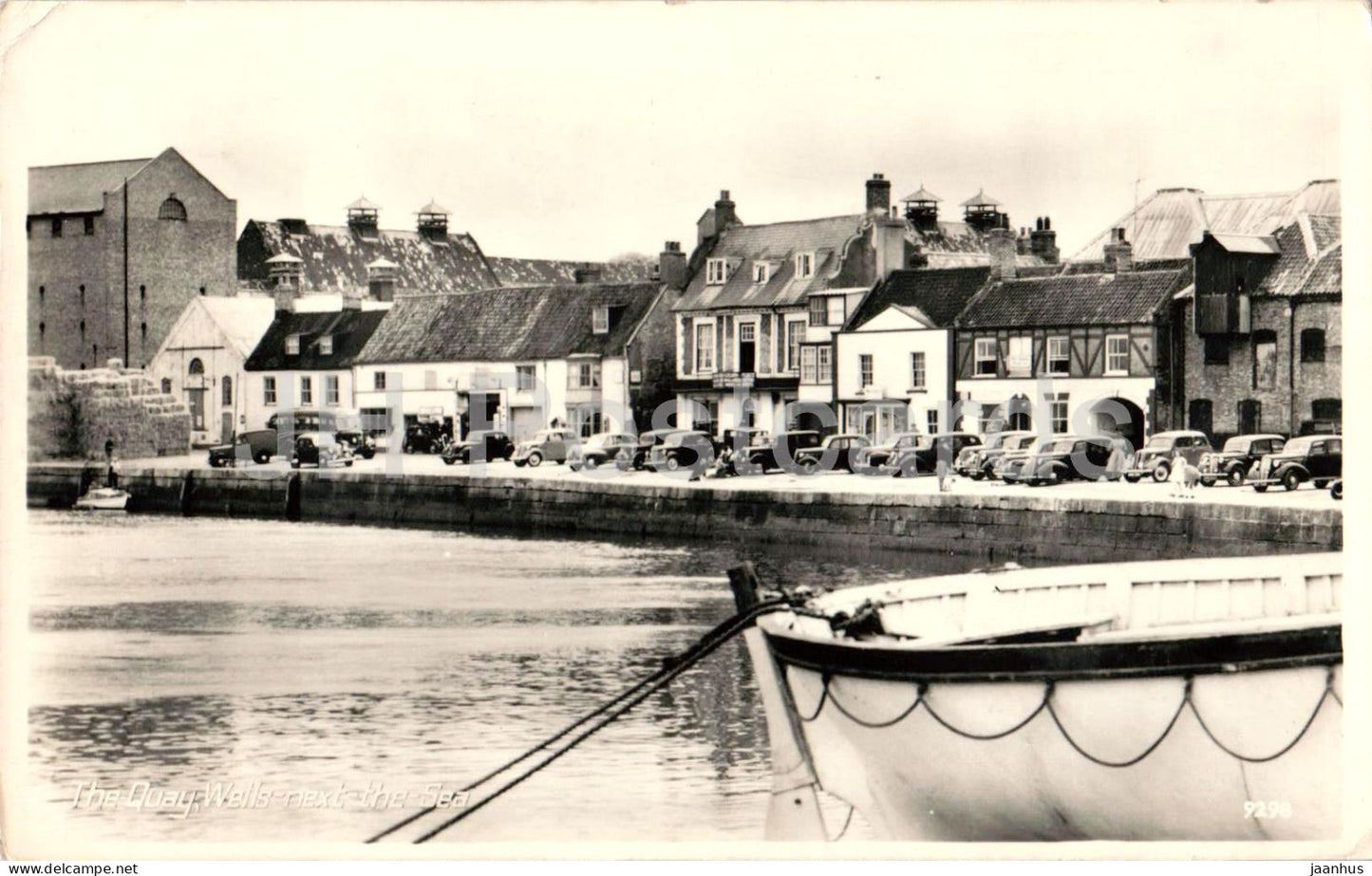 The Quay Wells-next-the-Sea Norfolk - car - boat - 9298 - old postcard - 1957 - England - United Kingdom - used - JH Postcards