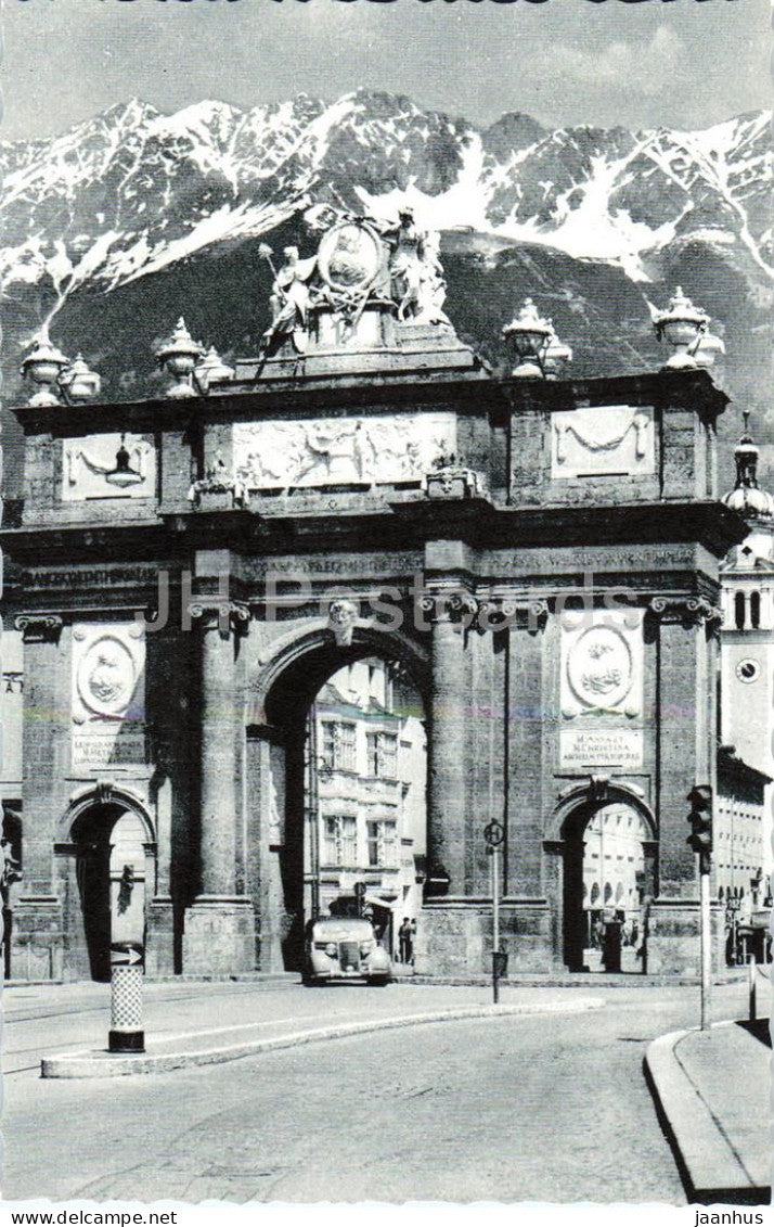 Innsbruck - Triumphpforte mit Nordkette - city view - monument - arch - mountains - street - 5796 - Austria - unused - JH Postcards