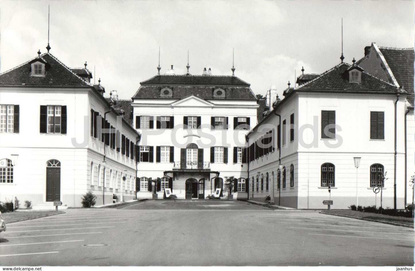 Schlosskellerei der Marktgemeinde Enzersdorf am Gebirge - N.O - castle - 78394 - 1966 - Austria - used - JH Postcards