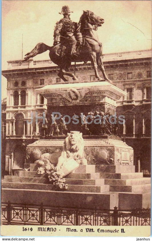 Milano - Milan - Monumento a Vittorio Emanuele II - monument - horse - 3619 - old postcard - Italy - unused - JH Postcards