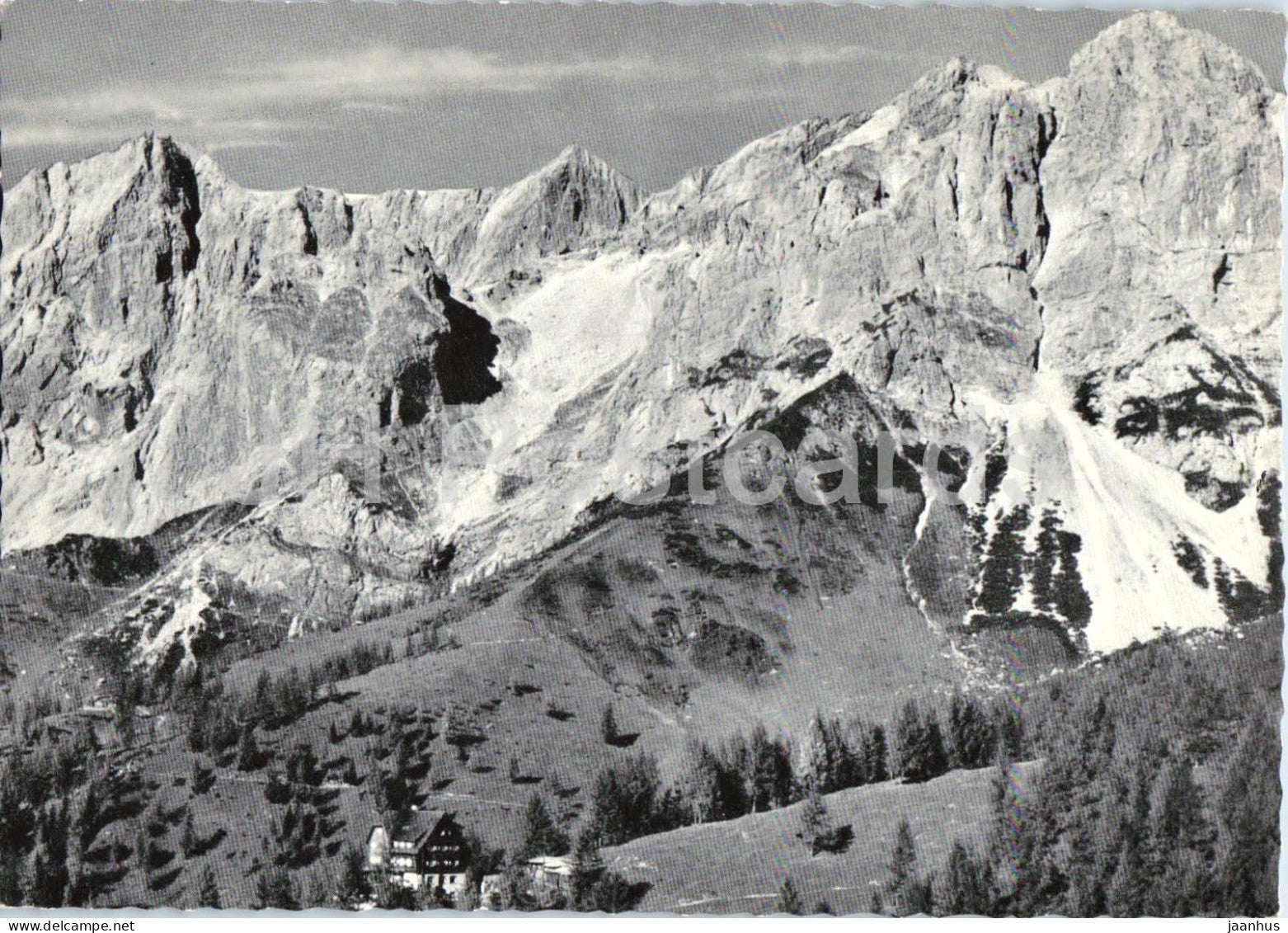 Austriahutte mit Dirndln Hunerkogel und Turlspitz - mountain peaks - panorama - old postcard - Austria - unused - JH Postcards