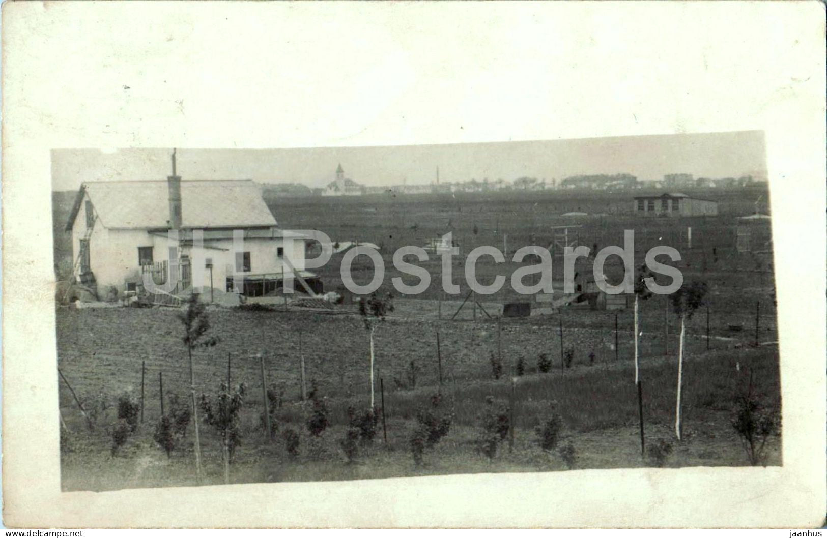 Strasshof a d Nordbahn - Small farm with field - old postcard - 1934 - Austria - used - JH Postcards