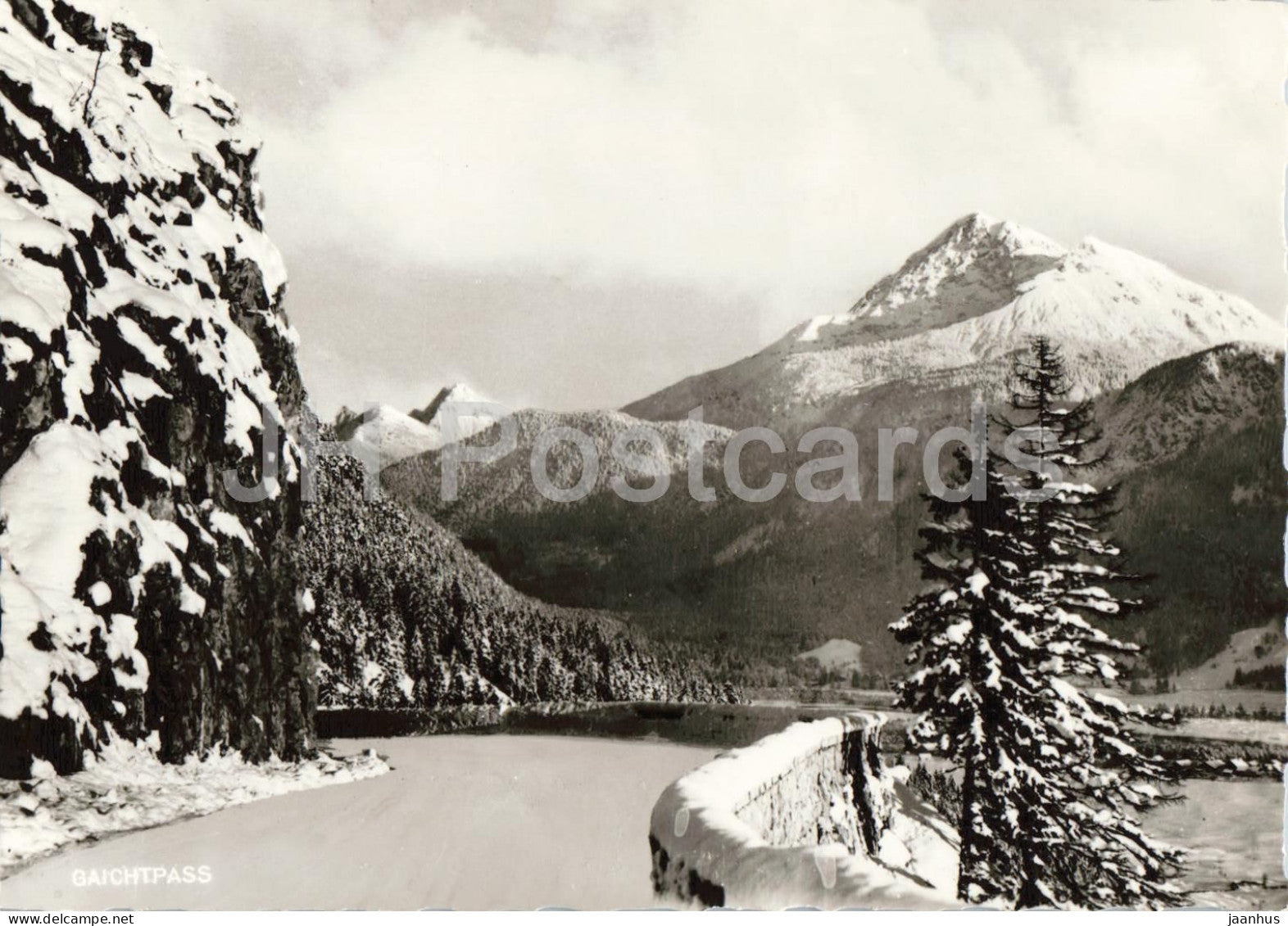 Gaichtpass Tirol mit Weissenbach - Thaneller u. Loreagruppe - mountain pass - road - 207 old postcard - Austria - unused - JH Postcards