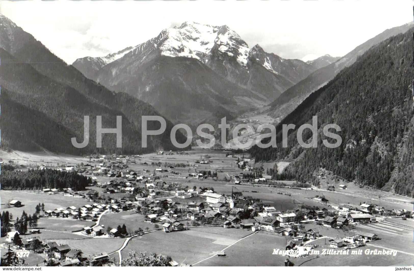 Mayrhofen im Zillertal mit Grunberg - panorama - mountains - Alps - old postcard - Austria - unused - JH Postcards