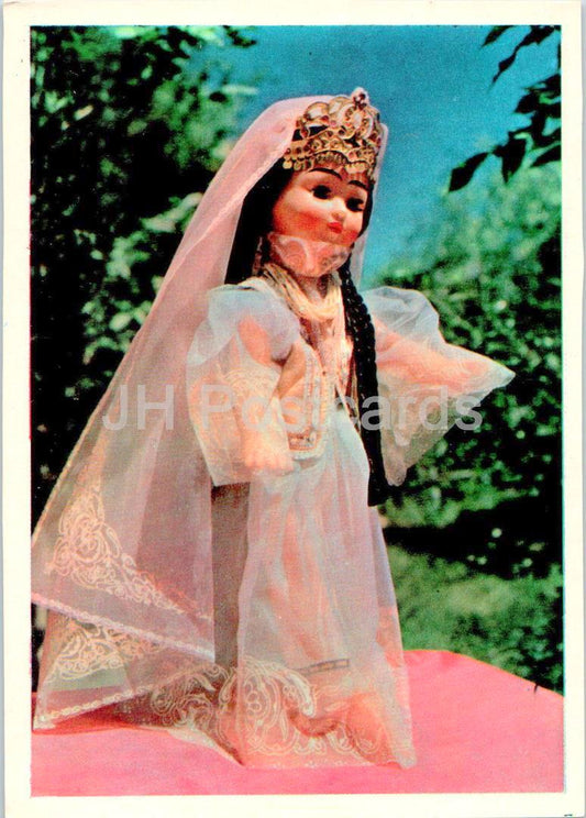 Usbekische Puppen – Zeremonielle Mädchenrobe Fergana – Volkskostüme – 1976 – Usbekistan UdSSR – unbenutzt 