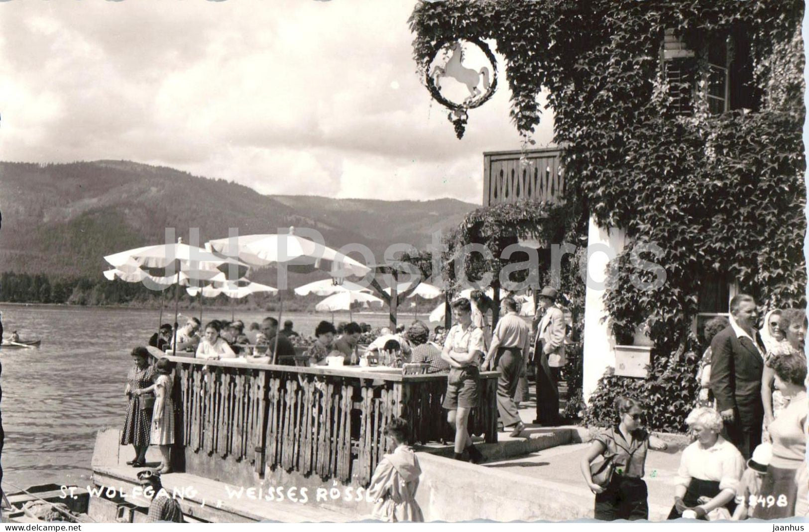 St. Wolfgang - Weisses Rossl - restaurant terrace - lake - people - Wolfgangsee - 8498 - old postcard - Austria - unused - JH Postcards