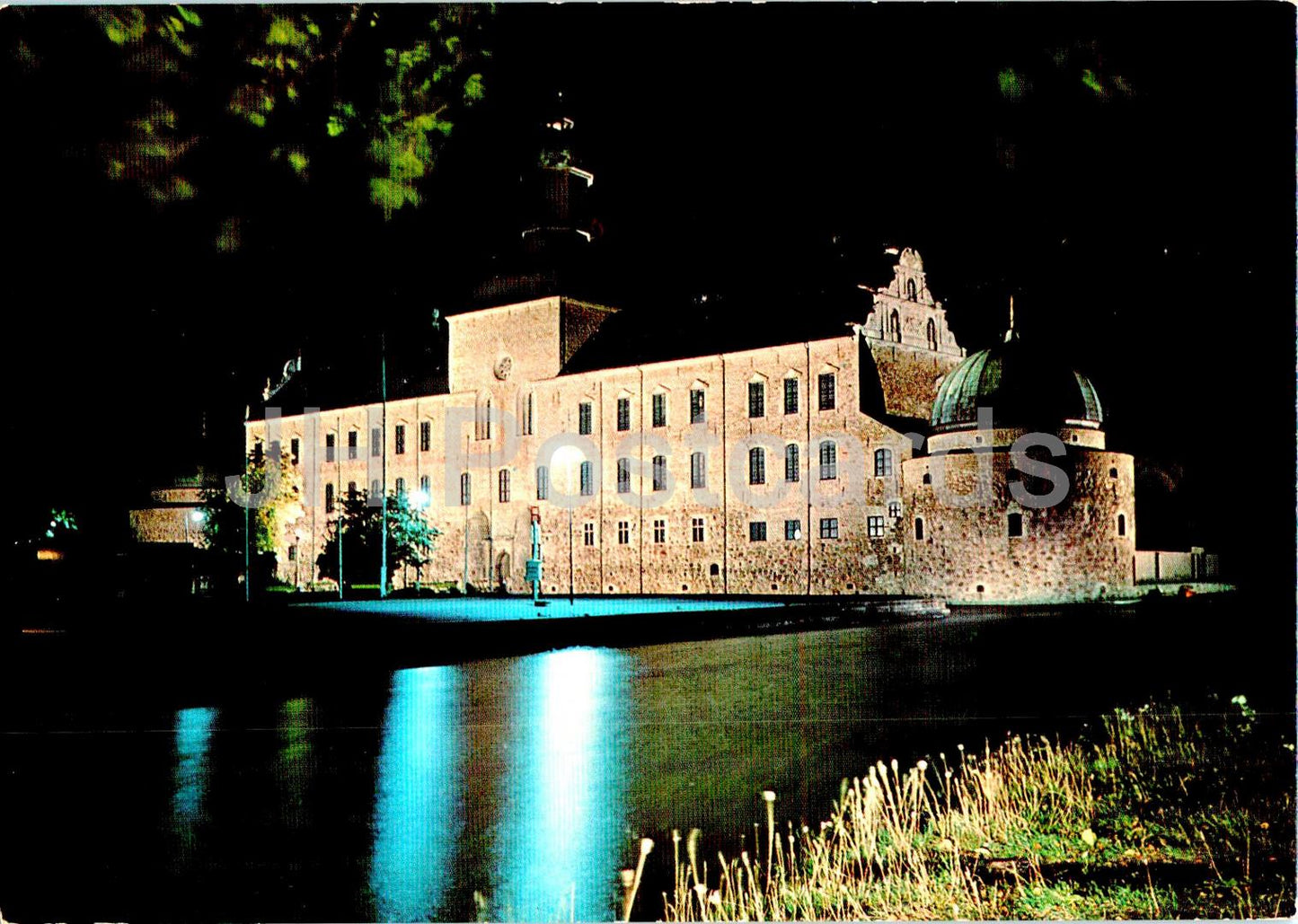 Vadstena Slott i kvallsbelysning - castle by night - 42/3- Sweden - unused