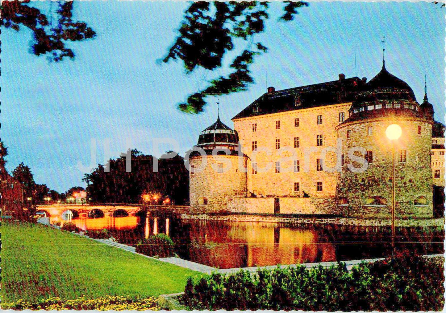 Orebro - Slottet och Kansliborn i kvallsbelysning - castle - 1204 - Sweden - unused