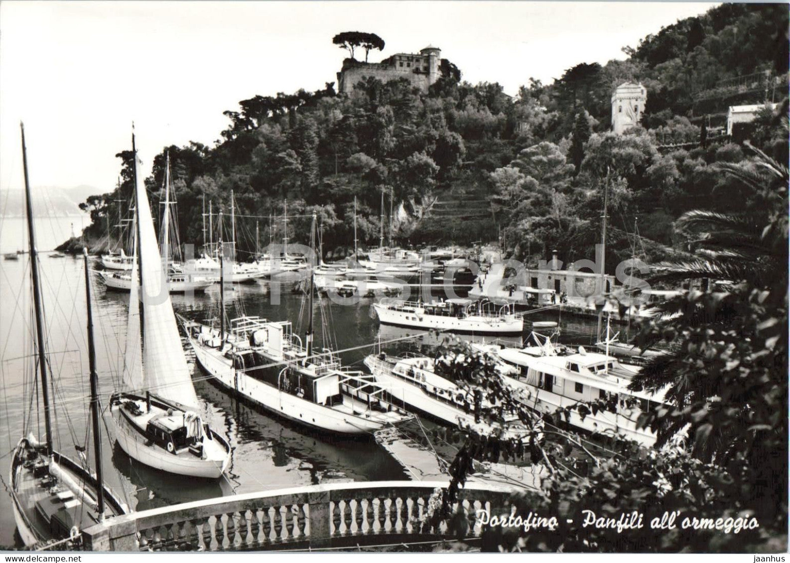 Portofino - Panfili all ormeggio - Yachts at Anchor - sailing boat - yacht - 10162 - old postcard - Italy - unused - JH Postcards