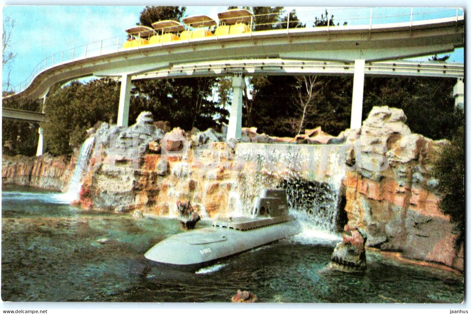 Disneyland - Submarine Voyage - Tomorrowland - waterfall - attraction - USA - unused - JH Postcards