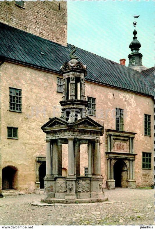 Kalmar Slott - Brunnen pa inre borggarden - Well head in the courtyard - castle - 202 - Sweden - unused - JH Postcards