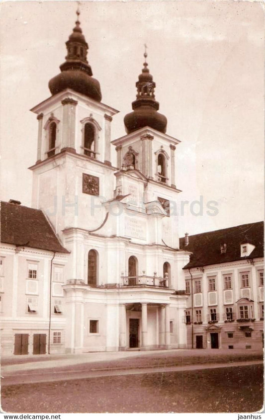 Kremsmunster - Stiftskirche - church - No. 1555 - old postcard - Austria - used - JH Postcards