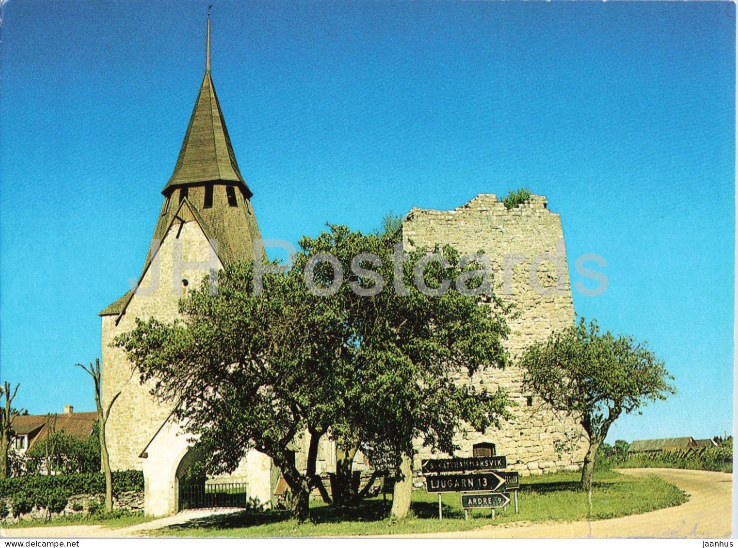 Gammelgarn - Gotland - Gammelgarn Church - church ruins road signs - 9521 - architecture - 1990s - Sweden - unused - JH Postcards