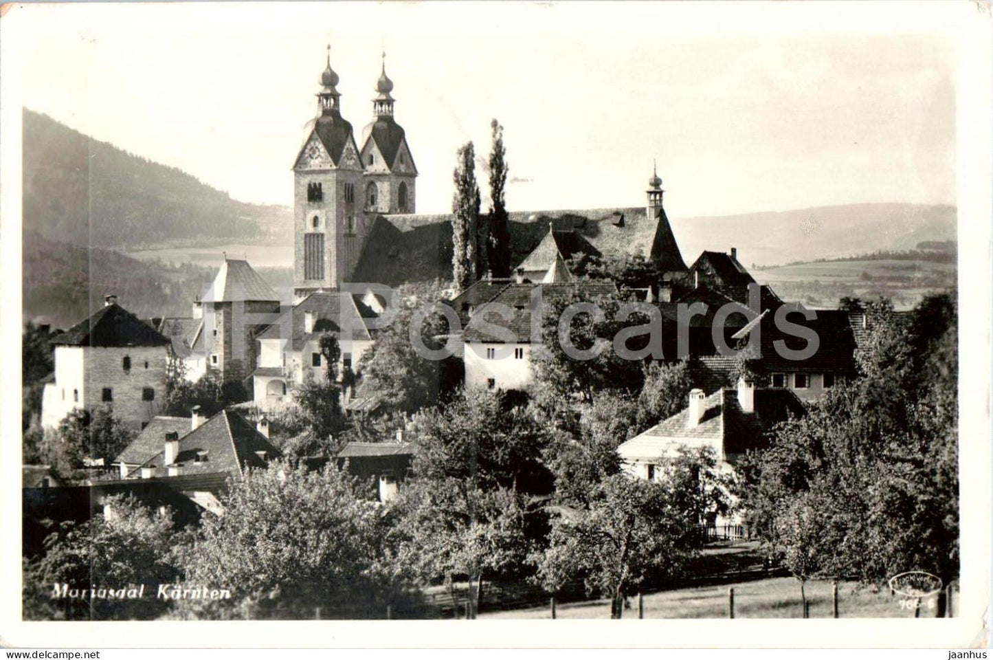 Maria Saal - Karnten - Gesamtansicht mit Kirche - general view with church - 765 - old postcard - 1935 - Austria - used - JH Postcards