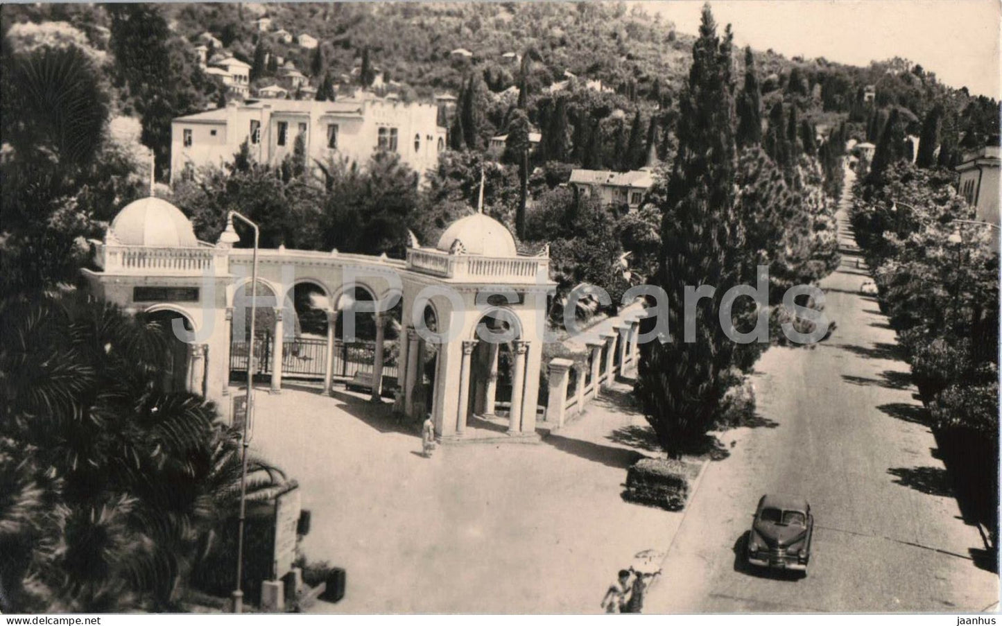 Sukhumi - Entrance to the Botanical Garden - street car Pobeda  - 1966 - Georgia - USSR - used - JH Postcards