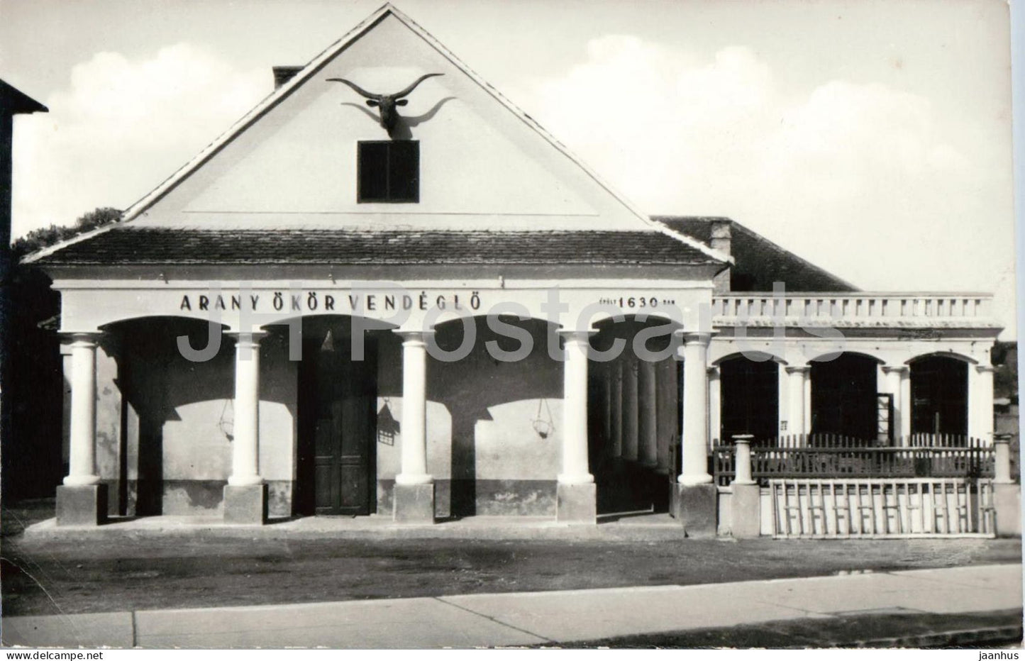 Mosonmagyarovar - Arany Okor vendeglo - Golden Ox Inn - restaurant - Hungary - unused - JH Postcards