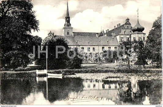 Brahetrolleborg Slot - castle - Old Manor House - old postcard - Denmark - used - JH Postcards