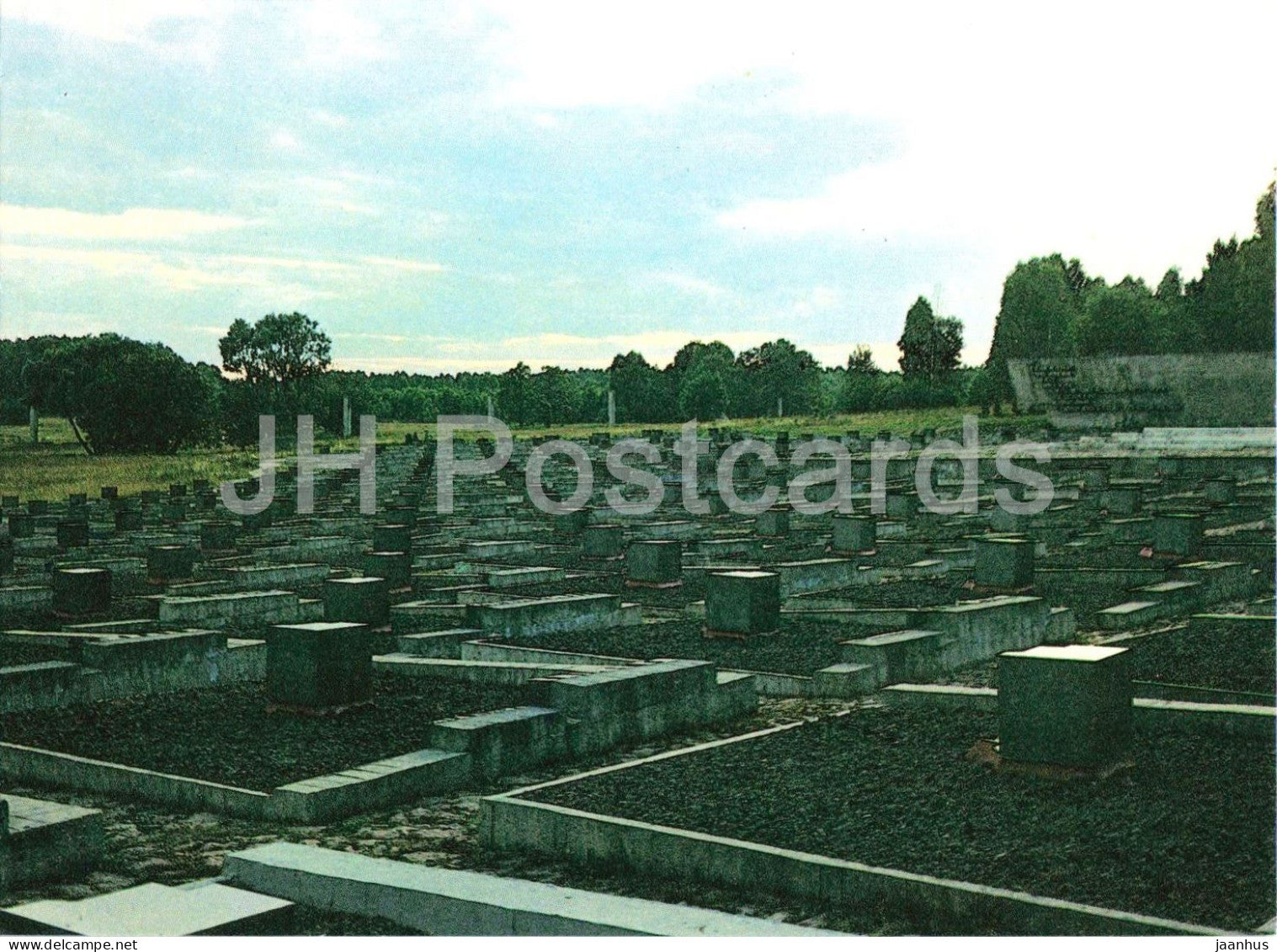 Khatyn - Cemetery of villages destroyed with their inhabitants - war memorial - 1970s - Belarus - USSR - unused - JH Postcards