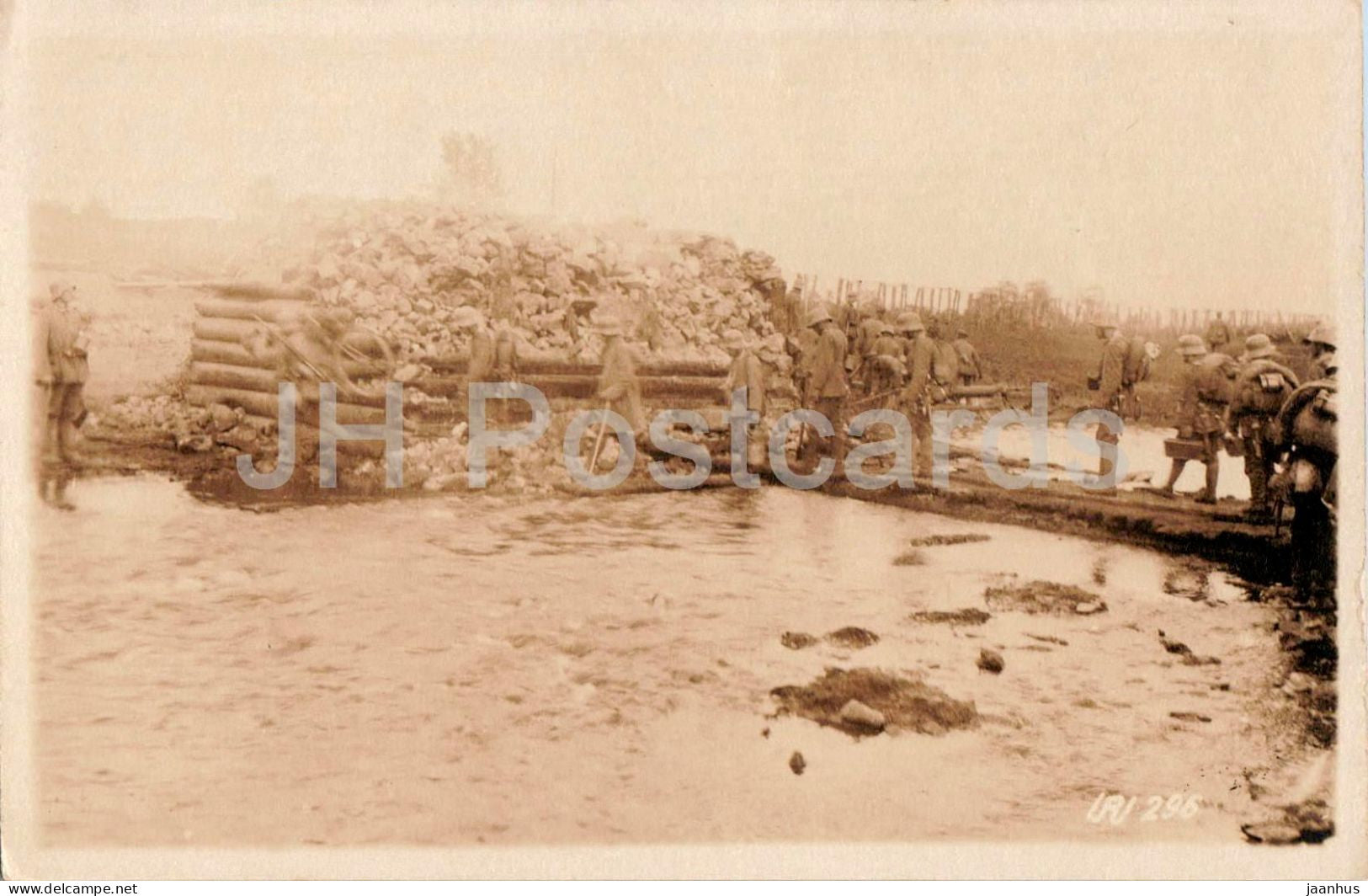 Ubergang uber den Jagel bei Riga German soldiers cross the bridge WWI - military - old postcard - 1917 - Latvia - used - JH Postcards