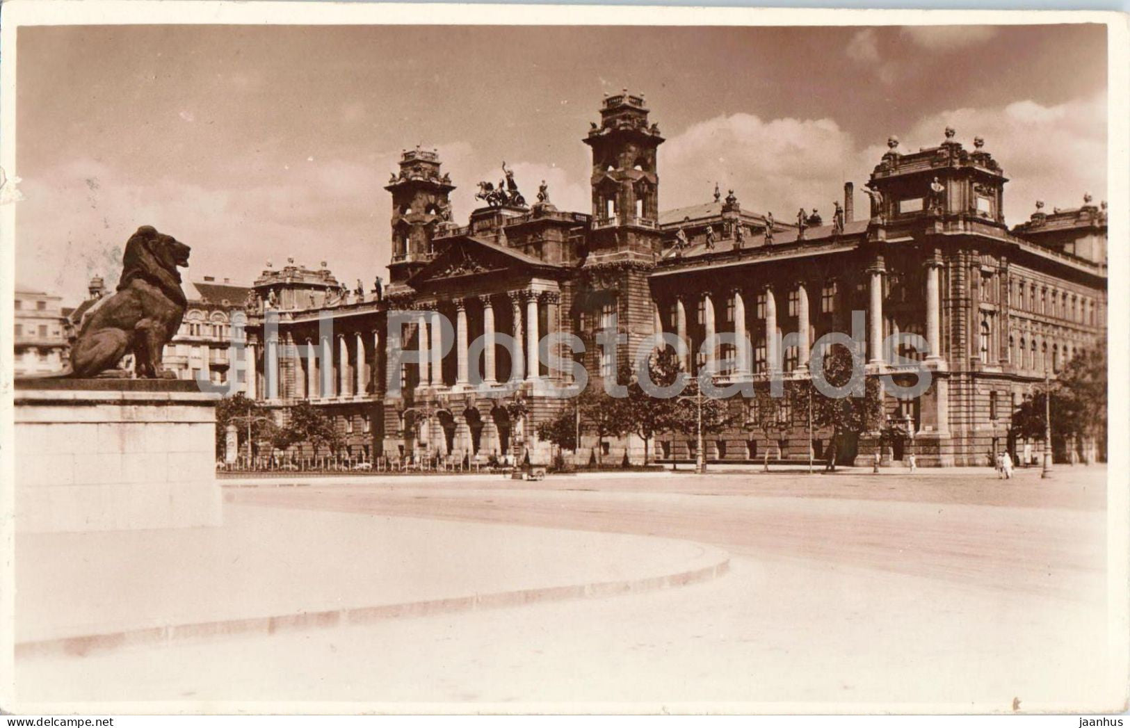 Budapest - Royal High Court of Justice - Igazsagugyi palota - palace - old postcard - 1934 - Hungary - used - JH Postcards