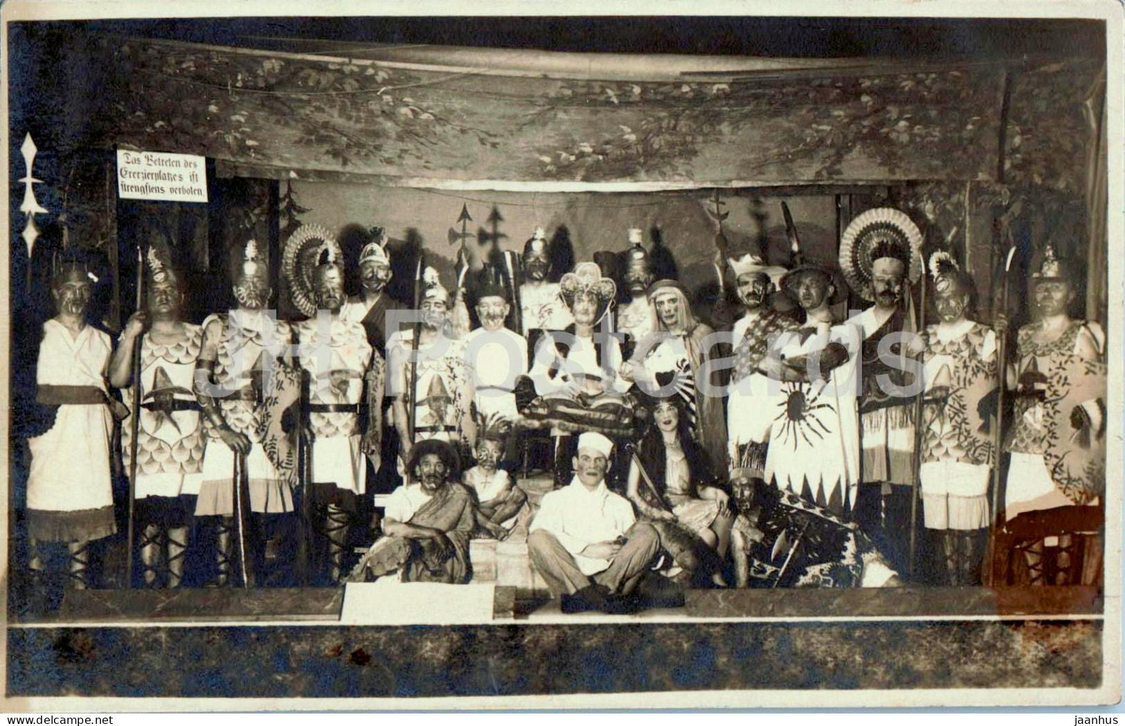 Krems a Donau - actors group in costumes - stage theatre scene - 60315 - photo - old postcard - Austria - unused - JH Postcards