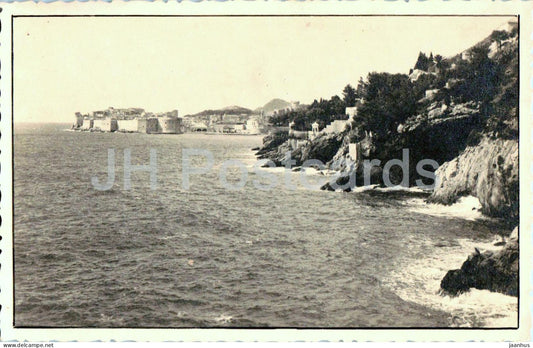 Dubrovnik - Ragusa - panoramic view from the hillside - coast - sea - 33 - old postcard - Croatia - Yugoslavia - used - JH Postcards