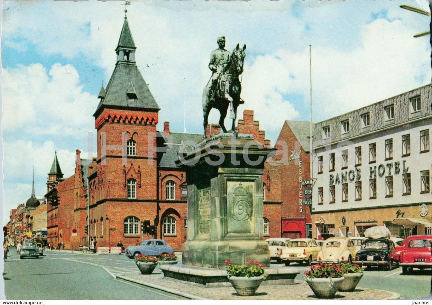 Esbjerg Torvet - The square - town hall - equestrian statue - monument - horse - car - 1968 - Denmark - used - JH Postcards