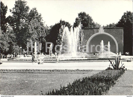 Poznan - Park Kasprzaka - fountain - old postcard - Poland - used - JH Postcards