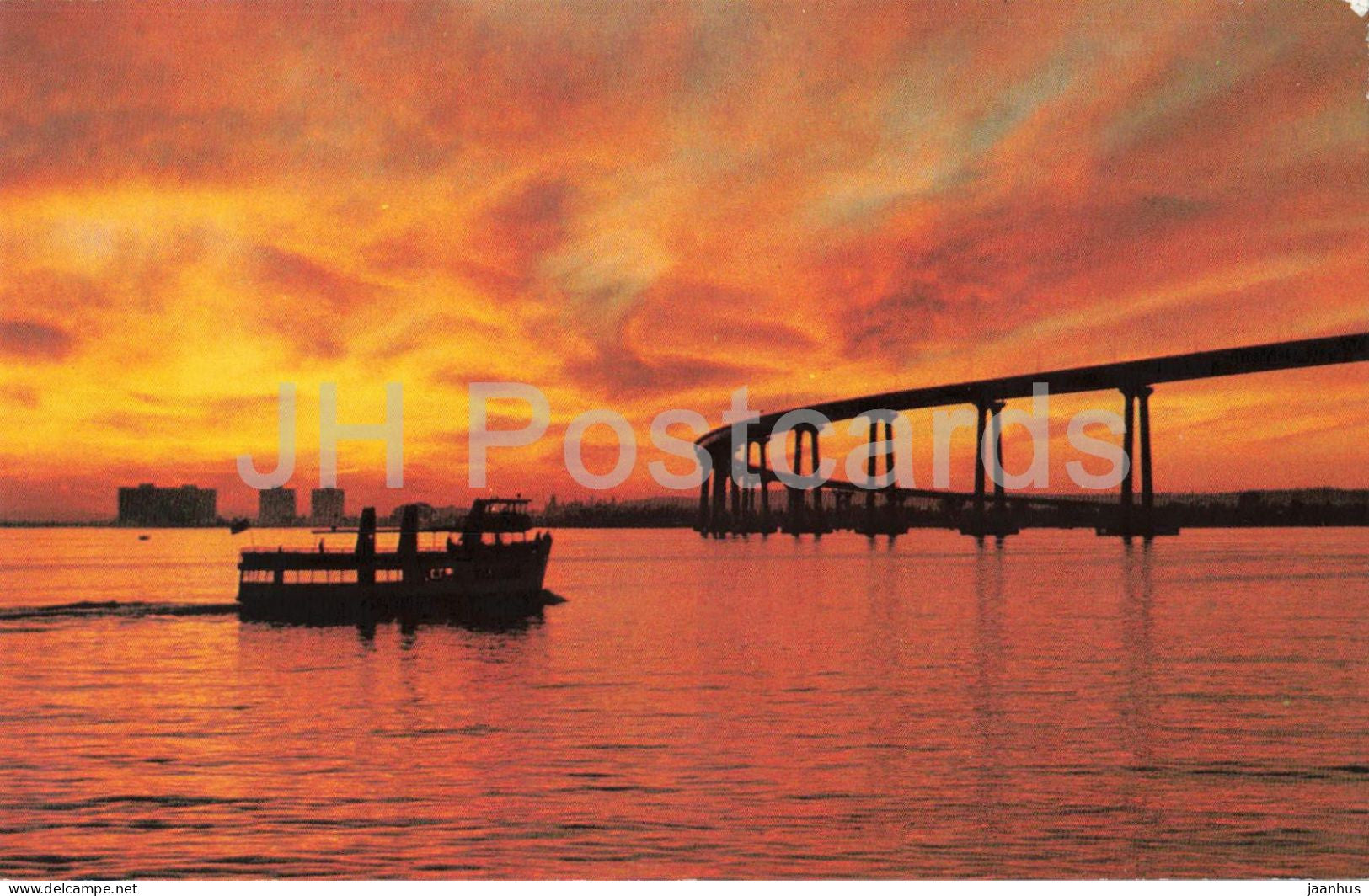The San Diego Coronado Bay Bridge - spectacular sunset across San Diego Bay - 6546 - USA - unused - JH Postcards