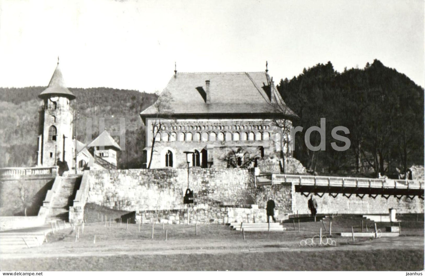 Piatra Neamt - Biserica - The tower and church of Stephen the Great - architecture - 1968 - Romania - used - JH Postcards