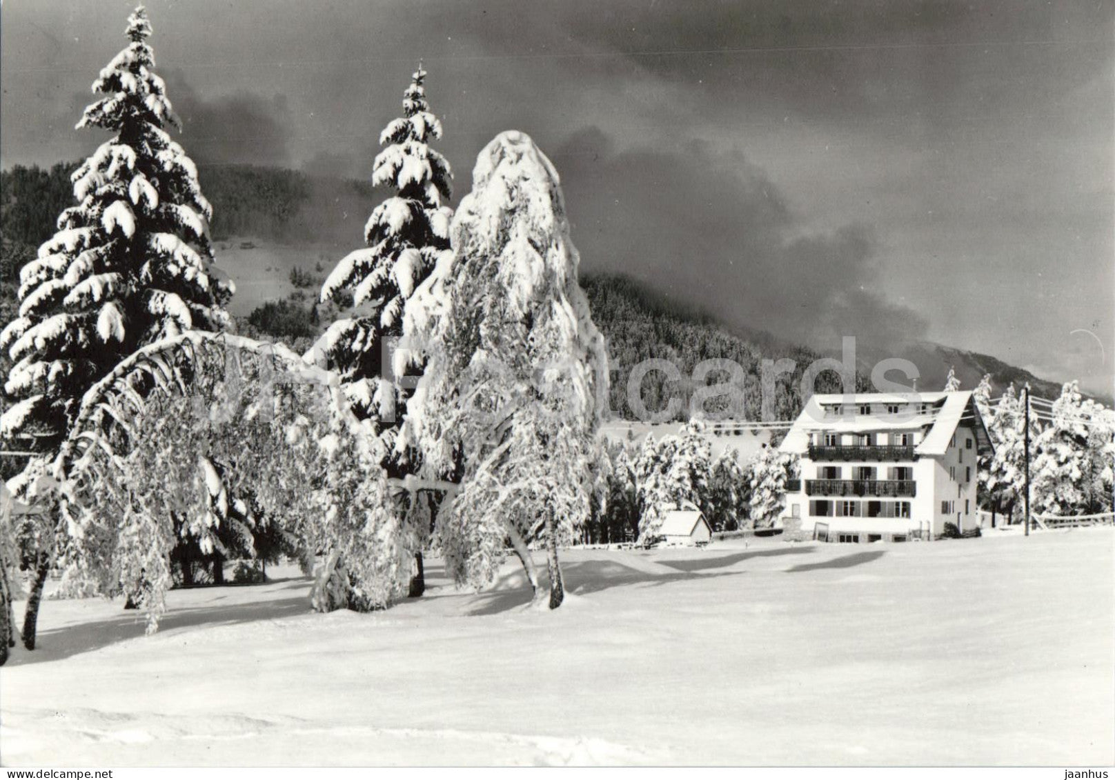 Dolomiti - S. Vigilio di Marebbe m. 1201 - Pensione Waldruh - mountains - Alps - old postcard - Italy - unused - JH Postcards