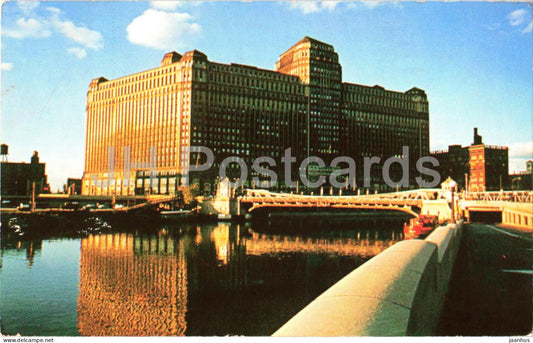 Chicago - Illinois - The Merchandise Mart - skyline - old postcard - USA - used - JH Postcards