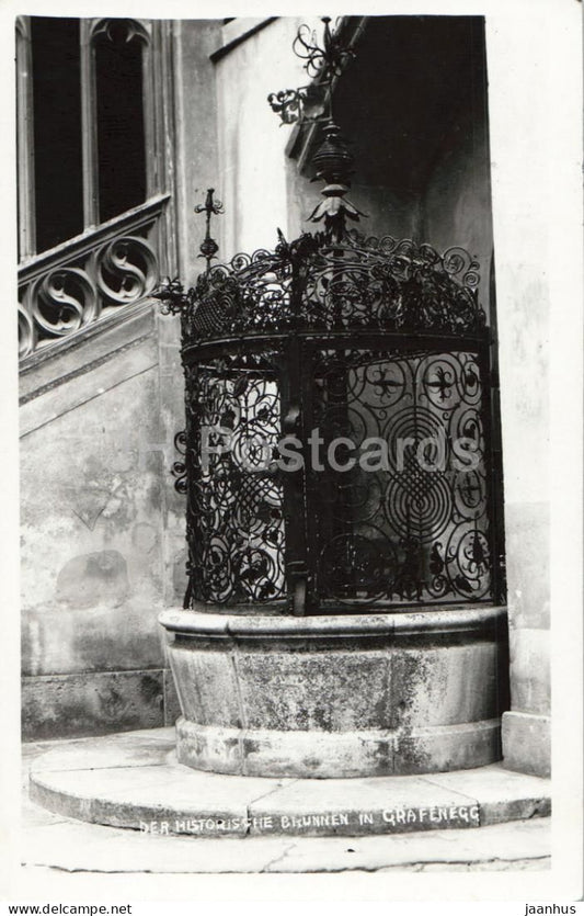 Der historische Brunnen in Grafenegg - old postcard - 1939 - Austria - used - JH Postcards