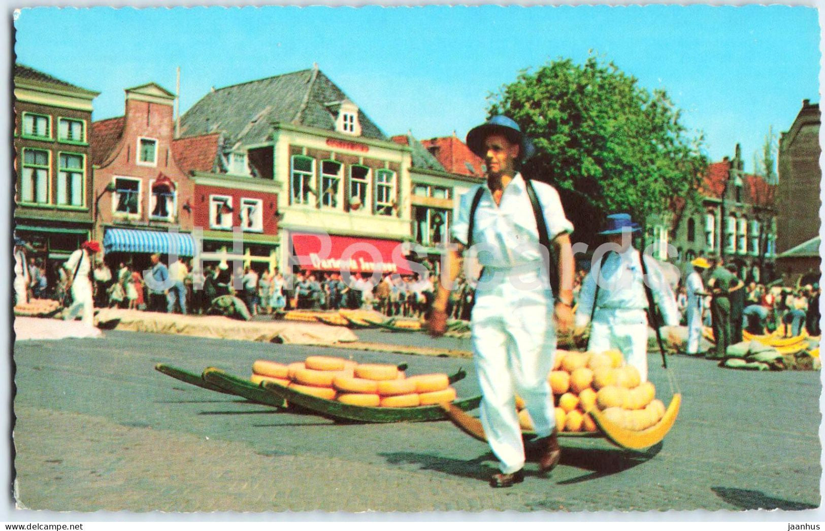 Alkmaar Kaasdragers - Cheese carriers - market square - cheese market - 1975 - Netherlands - used - JH Postcards