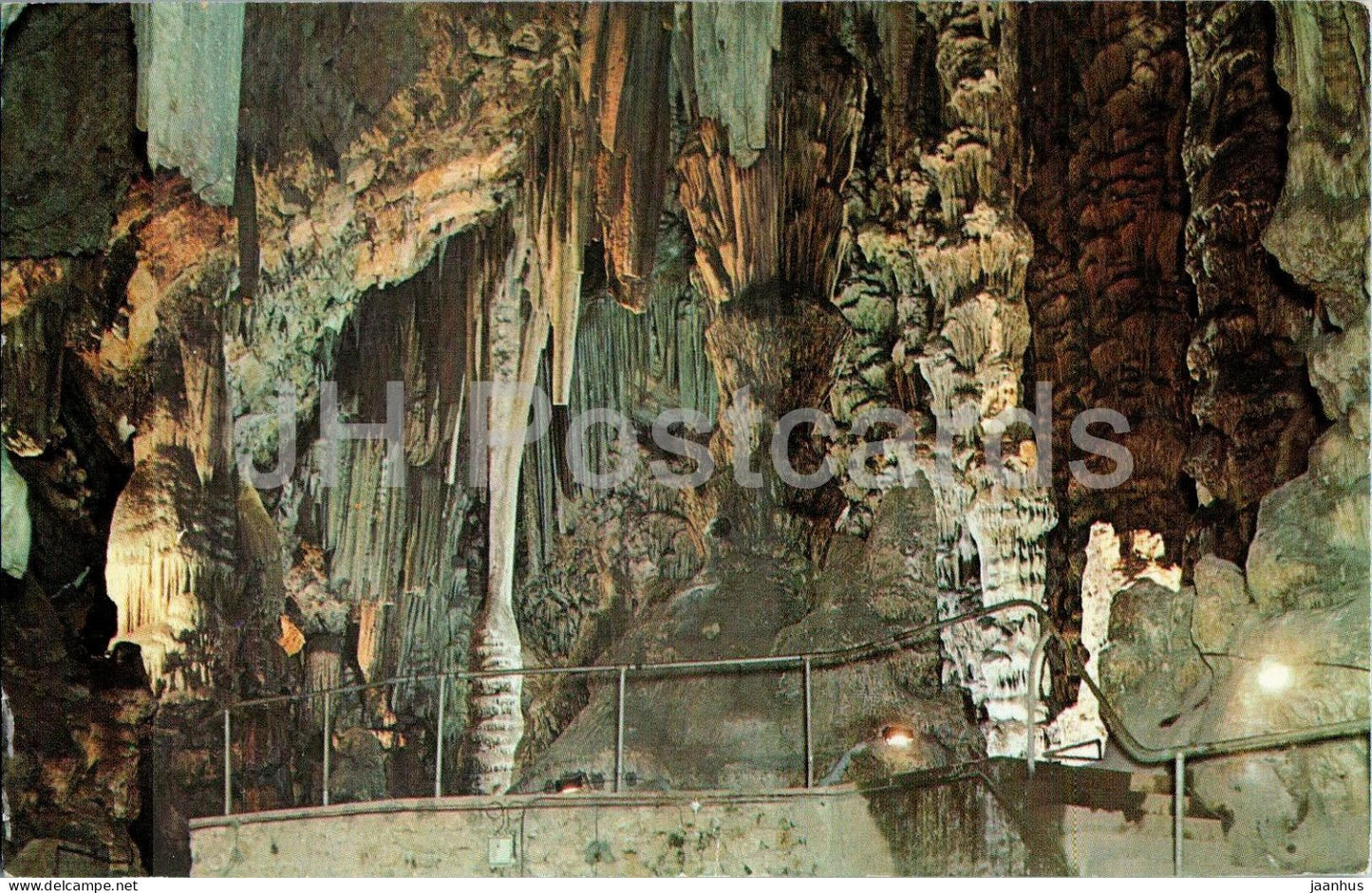 Gibraltar - St Michael's Cave - stalactites - stalagmites - cave interior - P41508 - Gibraltar - unused - JH Postcards