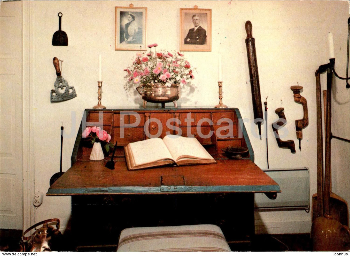 Flickorna Lundgren - Skaret - desk - Sweden - unused - JH Postcards