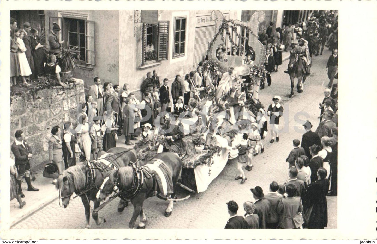 Bad Aussee - traditional parade with decorated carriage and horses - horse - festival - old postcard - Austria - unused - JH Postcards