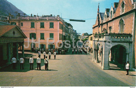 Gibraltar - Changing of the Guard - military parade band ceremony - P 80 - Gibraltar - unused - JH Postcards