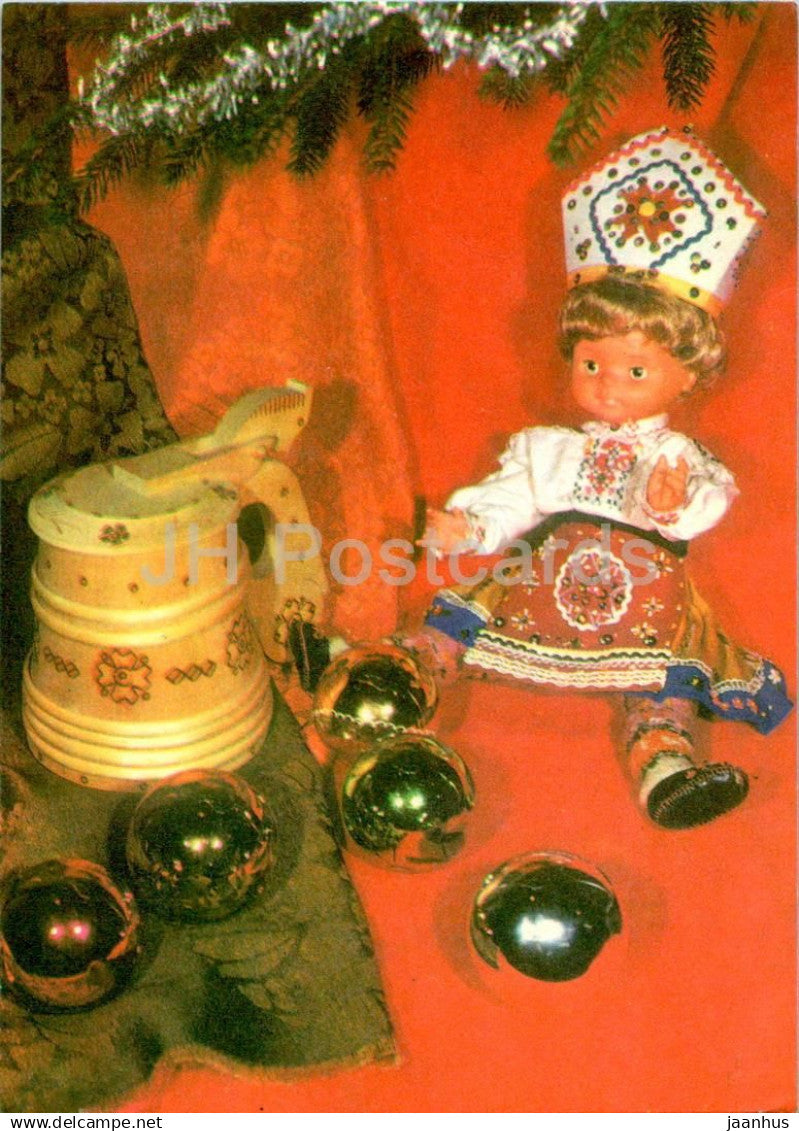 New Year Greeting card - 4 - decorations - beer mug - doll in folk costumes - 1976 - Estonia USSR - used - JH Postcards