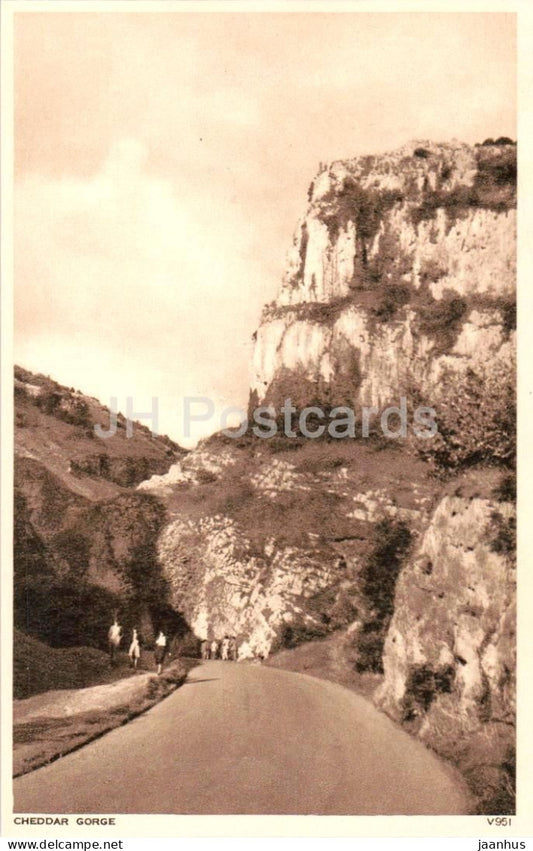 Cheddar Gorge - road - 951 - old postcard - United Kingdom - unused - JH Postcards