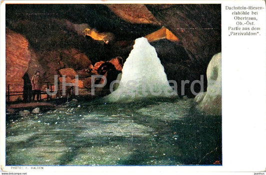 Dachstein Rieseneishohle bei Obertraun - Partie aus dem Parzivaldom - cave - Nr. 16 - old postcard - Austria - unused - JH Postcards