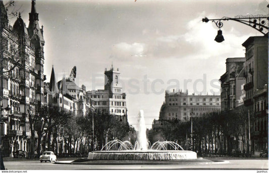 Barcelona - Surtidor del Paseo de Gracia - fountain - street - car - 89 - old postcard - 1955 - Spain - used - JH Postcards