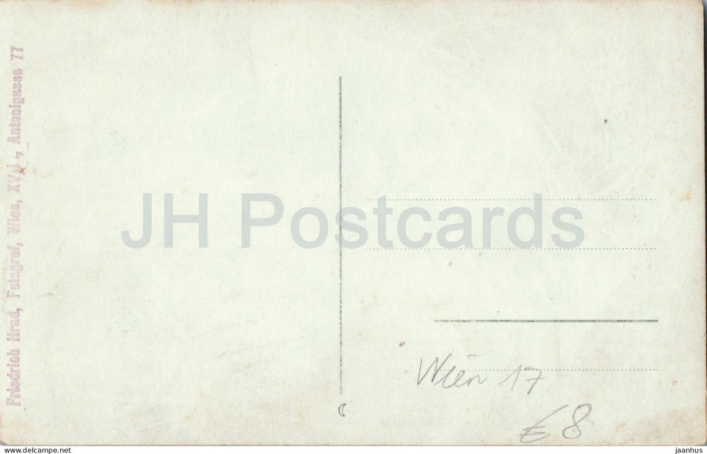 Maison de banlieue viennoise avec couple et chien - Vienne - vue de la rue - photo - ancienne carte postale - Autriche - inutilisée 